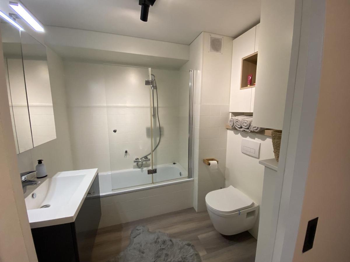 Moderne Studio Aan Zee Ostend Exterior photo
